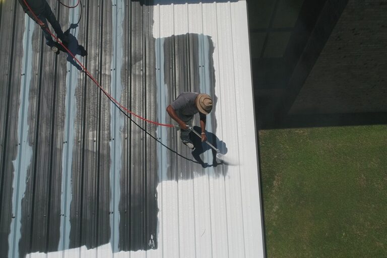 Roof Coatings: An Effective Solution for Arizona’s Harsh Climate